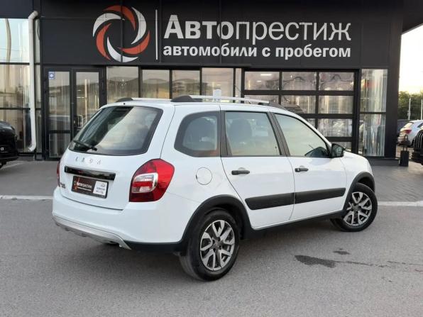 Lada (ВАЗ) Granta I Рестайлинг с пробегом 2023 года, цена 776 000 рублей, 68474 км, универсал, Автокод Объявления