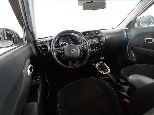Kia Soul II Рестайлинг с пробегом 2018 года, цена 1 540 000 рублей, 106905 км, хэтчбек, Автокод Объявления