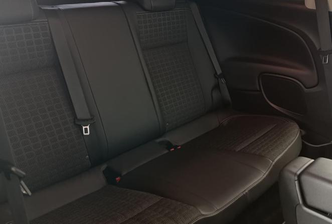 Opel Astra J Рестайлинг с пробегом 2013 года, цена 995 000 рублей, 135509 км, хэтчбек, Автокод Объявления