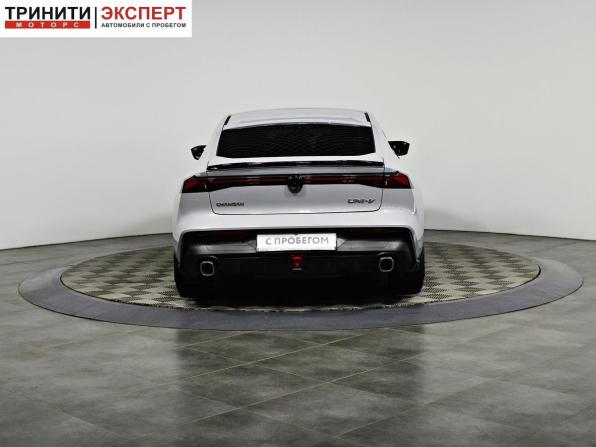 Changan UNI-V I с пробегом 2024 года, цена 2 497 000 рублей, 21820 км, лифтбек, Автокод Объявления