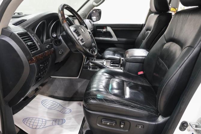 Toyota Land Cruiser 200 Series Рестайлинг 1 с пробегом 2012 года, цена 3 469 000 рублей, 273000 км, внедорожник, Автокод Объявления