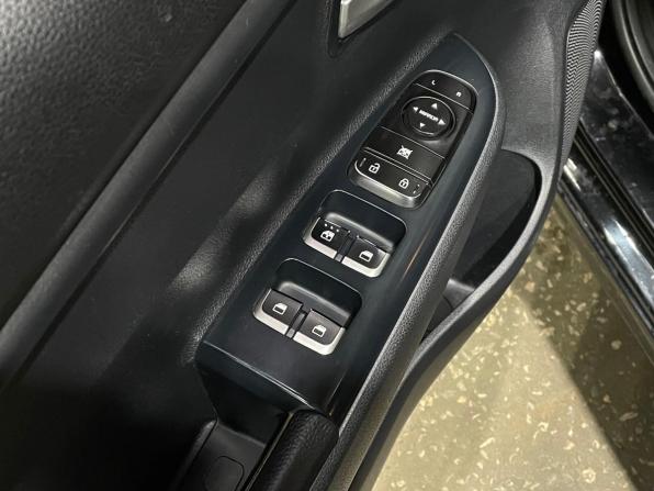 Kia Rio IV с пробегом 2018 года, цена 1 220 000 рублей, 160931 км, седан, Автокод Объявления