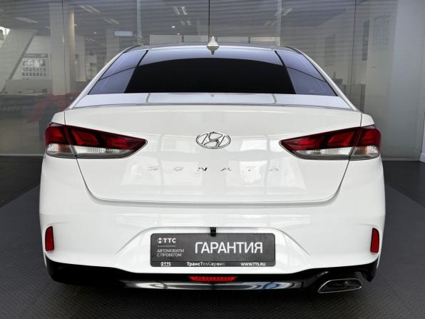 Hyundai Sonata VII (LF) Рестайлинг с пробегом 2019 года, цена 1 949 000 рублей, 126511 км, седан, Автокод Объявления