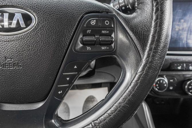 Kia Ceed II с пробегом 2012 года, цена 1 099 000 рублей, 278000 км, универсал, Автокод Объявления