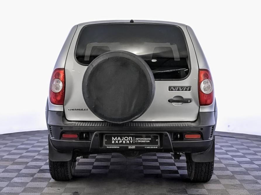 Chevrolet Niva I Рестайлинг Москва  - изображение 6