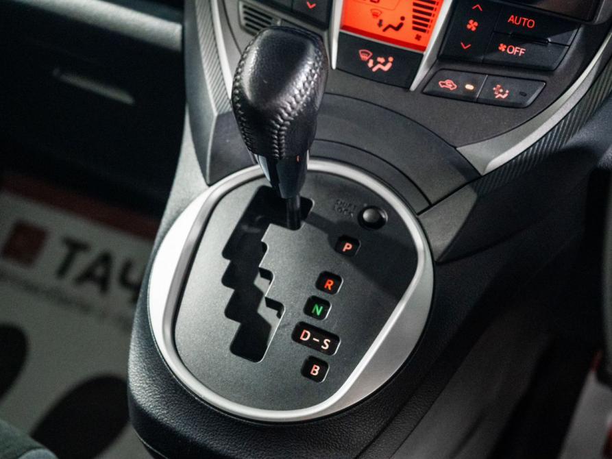 Toyota Ractis II Иркутск  - изображение 15