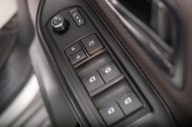 Toyota Noah III (R80) Рестайлинг с пробегом 2019 года, цена 2 349 000 рублей, 123000 км, минивэн, Автокод Объявления