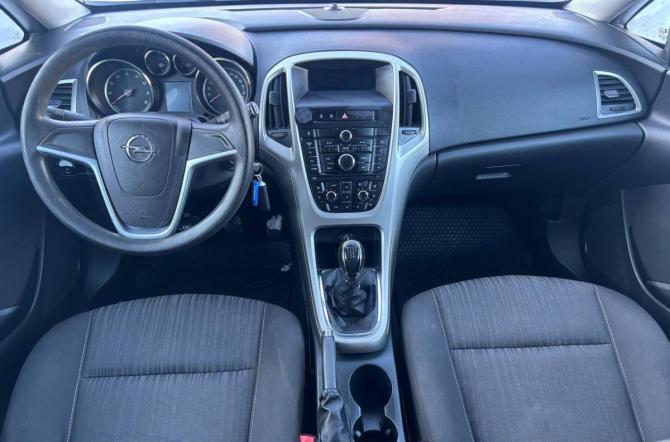 Opel Astra J с пробегом 2012 года, цена 530 000 рублей, 207000 км, хэтчбек, Автокод Объявления