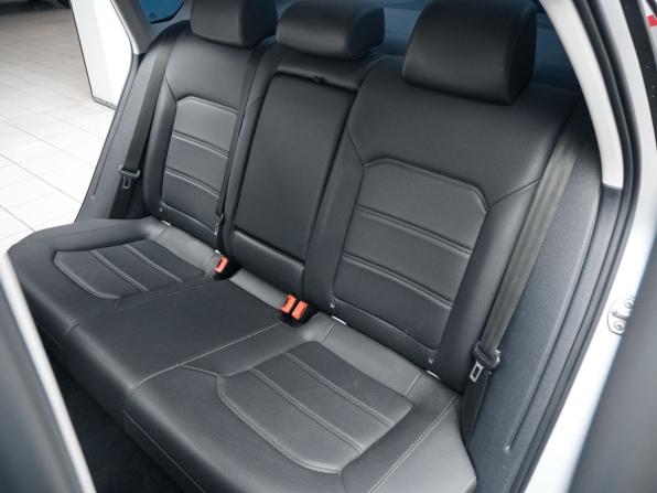 Volkswagen Passat (North America and China) II (NA Market) с пробегом 2021 года, цена 2 199 900 рублей, 130026 км, седан, Автокод Объявления