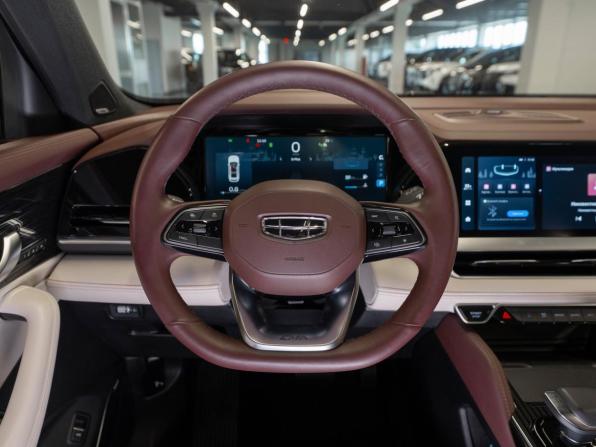 Geely Monjaro I с пробегом 2023 года, цена 3 420 000 рублей, 40317 км, внедорожник, Автокод Объявления