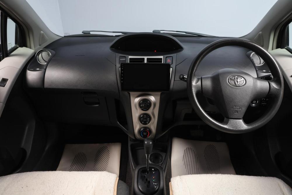 Toyota Vitz II (XP90) Новосибирск  - изображение 12