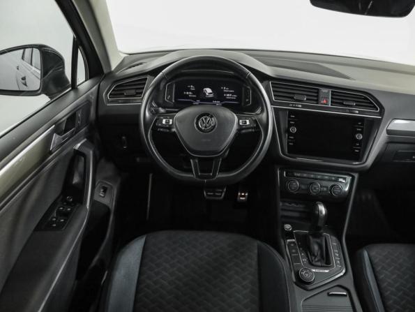 Volkswagen Tiguan II с пробегом 2019 года, цена 2 749 000 рублей, 97930 км, внедорожник, Автокод Объявления