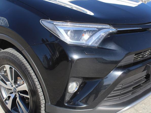 Toyota RAV4 IV (XA40) Рестайлинг с пробегом 2018 года, цена 3 550 000 рублей, 137081 км, внедорожник, Автокод Объявления