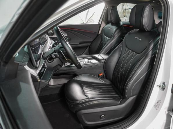Chery Arrizo 8 с пробегом 2022 года, цена 2 279 000 рублей, 17885 км, седан, Автокод Объявления