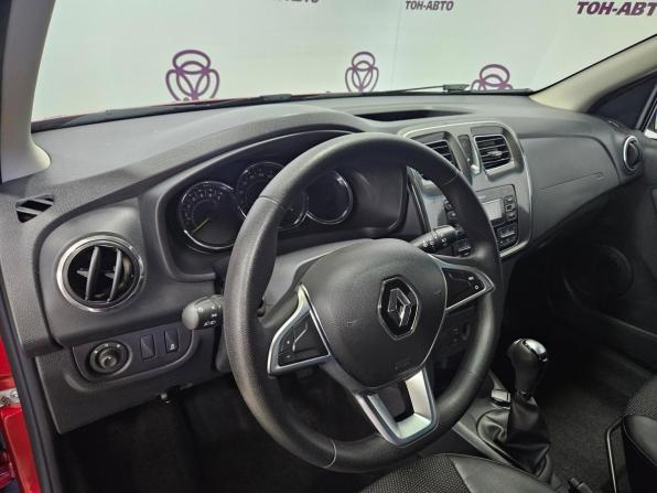 Renault Sandero II Рестайлинг с пробегом 2019 года, цена 1 341 000 рублей, 40545 км, хэтчбек, Автокод Объявления