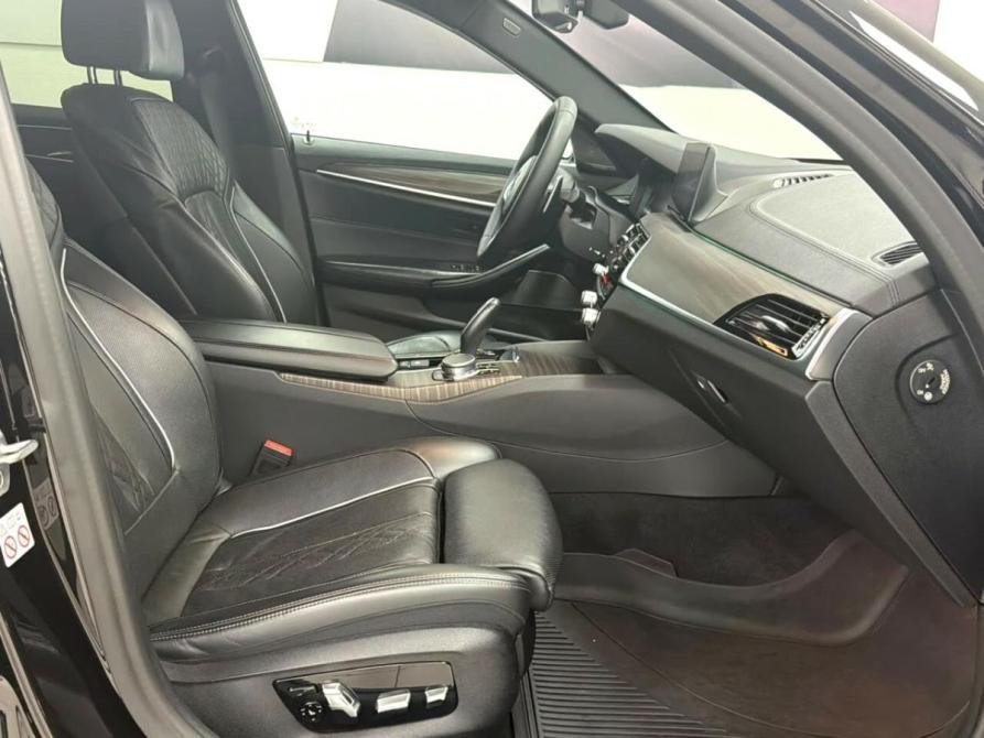 BMW 5 серии VII (G30/G31/G38) Красноярск  - изображение 31