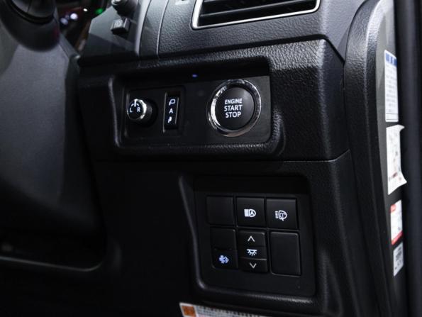 Toyota Land Cruiser Prado 150 Series Рестайлинг 3 с пробегом 2021 года, цена 6 400 000 рублей, 16000 км, внедорожник, Автокод Объявления