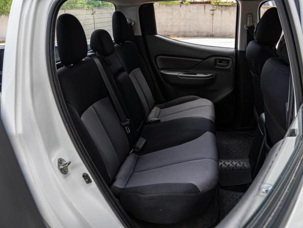 Mitsubishi L200 V с пробегом 2015 года, цена 1 910 000 рублей, 258854 км, offers.body_type.unknown, Автокод Объявления