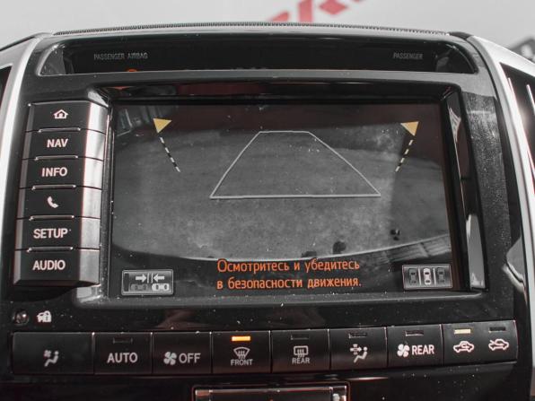 Toyota Land Cruiser 200 Series Рестайлинг 1 с пробегом 2014 года, цена 3 880 000 рублей, 237852 км, внедорожник, Автокод Объявления