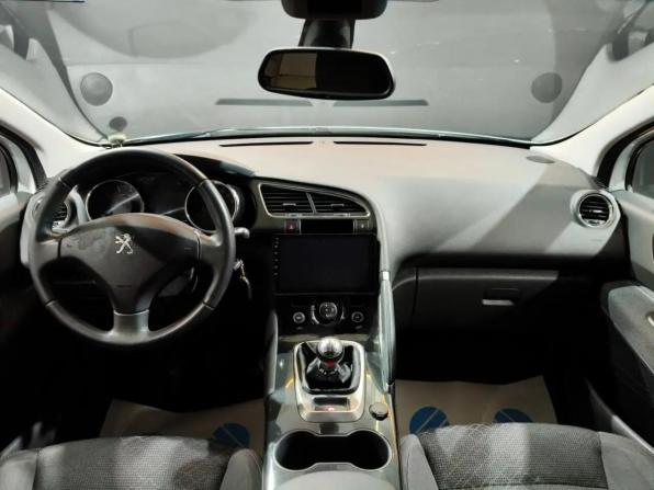 Peugeot 3008 I Рестайлинг с пробегом 2014 года, цена 749 000 рублей, 194498 км, внедорожник, Автокод Объявления