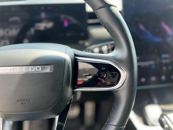Jaecoo J7 I с пробегом 2024 года, цена 2 000 000 рублей, 71002 км, внедорожник, Автокод Объявления