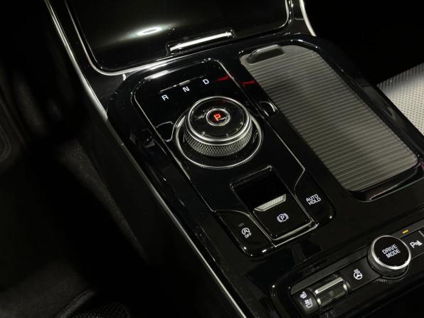 Kia K5 III с пробегом 2020 года, цена 2 890 000 рублей, 56802 км, седан, Автокод Объявления