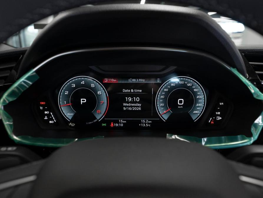 Audi Q3 II (F3) Москва  - изображение 12