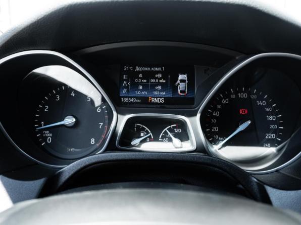 Ford Focus III Рестайлинг с пробегом 2016 года, цена 1 224 000 рублей, 165548 км, хэтчбек, Автокод Объявления