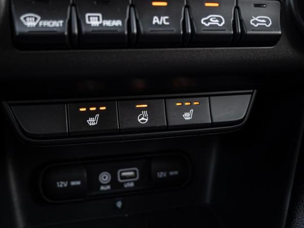 Kia Sportage IV с пробегом 2018 года, цена 2 090 000 рублей, 147857 км, внедорожник, Автокод Объявления