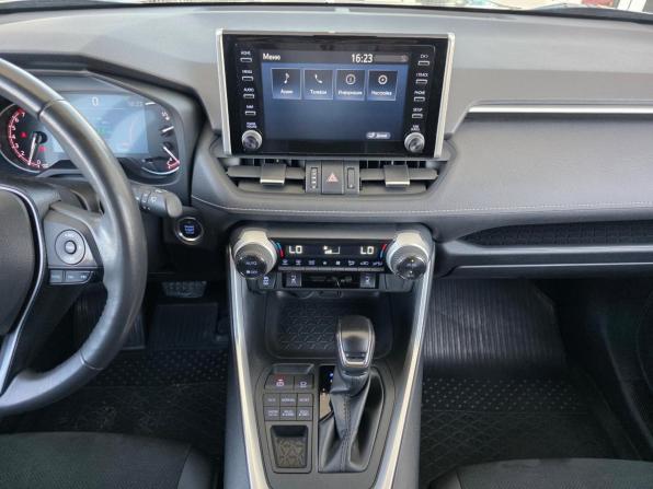 Toyota RAV4 V (XA50) с пробегом 2021 года, цена 3 769 000 рублей, 79865 км, внедорожник, Автокод Объявления