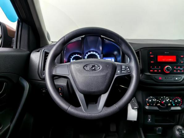 Lada (ВАЗ) XRAY I с пробегом 2017 года, цена 699 000 рублей, 141500 км, хэтчбек, Автокод Объявления