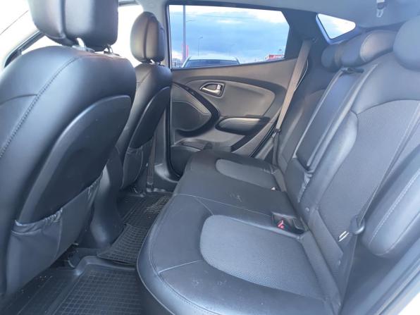 Hyundai ix35 I Рестайлинг с пробегом 2013 года, цена 1 495 000 рублей, 139590 км, внедорожник, Автокод Объявления