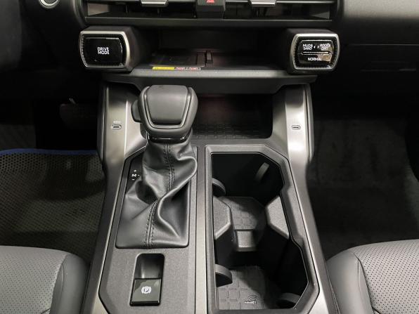 Toyota RAV4 VI (XA60) с пробегом 2026 года, цена 4 200 000 рублей, 10 км, внедорожник, Автокод Объявления