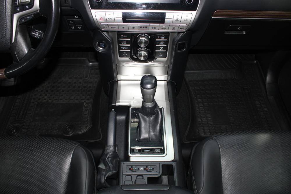 Toyota Land Cruiser Prado 150 Series Рестайлинг 3 Владивосток  - изображение 17