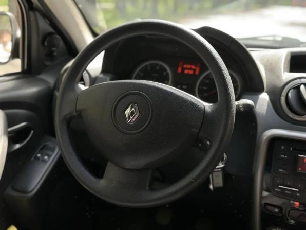 Renault Duster I с пробегом 2014 года, цена 995 000 рублей, 123068 км, внедорожник, Автокод Объявления