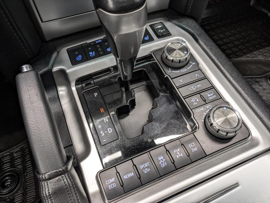 Toyota Land Cruiser 200 Series Рестайлинг 2 Москва  - изображение 21
