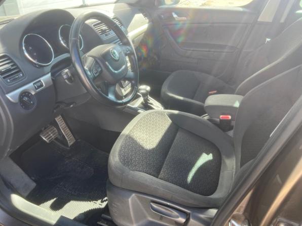 Skoda Yeti I с пробегом 2012 года, цена 435 000 рублей, 280000 км, внедорожник, Автокод Объявления