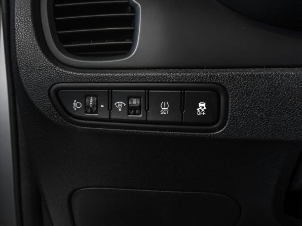 Kia Rio IV с пробегом 2018 года, цена 1 399 000 рублей, 57158 км, седан, Автокод Объявления