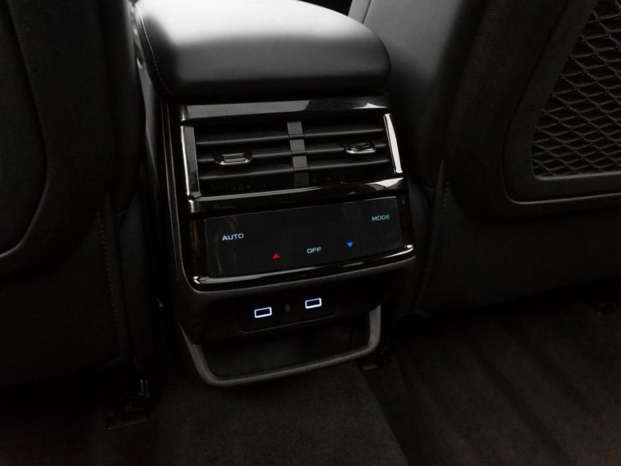 Geely Monjaro I Москва  - изображение 25