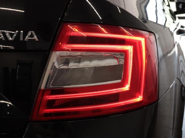Skoda Octavia III (A7) с пробегом 2017 года, цена 1 383 000 рублей, 232237 км, лифтбек, Автокод Объявления