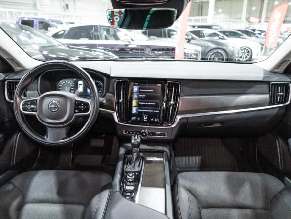 Volvo V90 Cross Country I с пробегом 2019 года, цена 3 489 585 рублей, 136518 км, универсал, Автокод Объявления