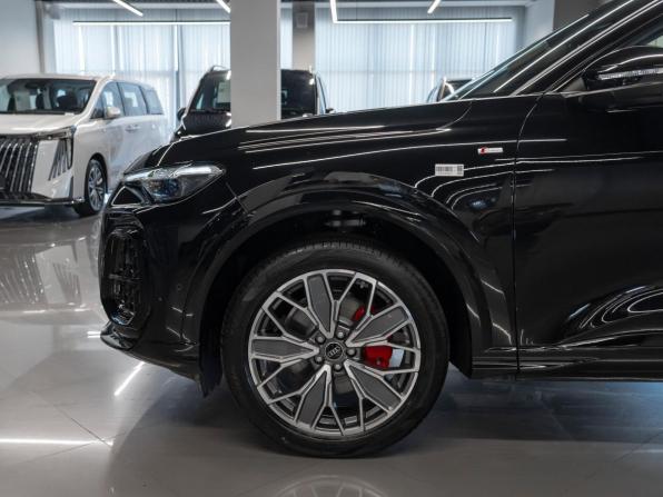 Audi Q5 III с пробегом 2026 года, цена 6 160 000 рублей, 11 км, внедорожник, Автокод Объявления