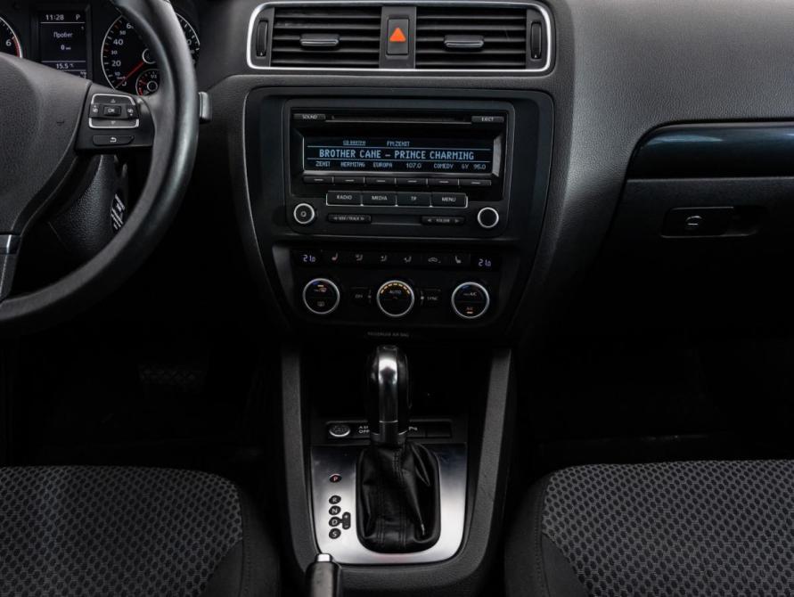 Volkswagen Jetta VI Санкт-Петербург  - изображение 13