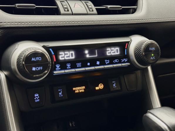 Toyota RAV4 V (XA50) с пробегом 2019 года, цена 2 670 000 рублей, 141421 км, внедорожник, Автокод Объявления