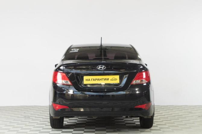 Hyundai Solaris I Рестайлинг с пробегом 2015 года, цена 979 000 рублей, 162362 км, седан, Автокод Объявления