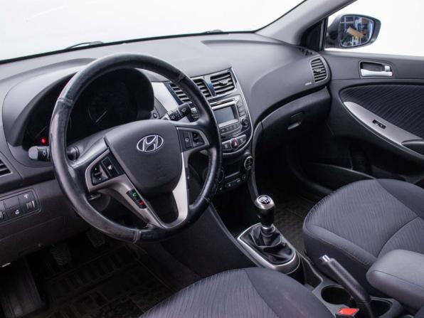 Hyundai Solaris I Рестайлинг с пробегом 2015 года, цена 847 000 рублей, 200076 км, седан, Автокод Объявления