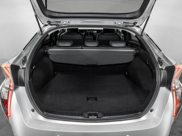 Toyota Prius IV (XW50) с пробегом 2016 года, цена 1 449 500 рублей, 113158 км, лифтбек, Автокод Объявления