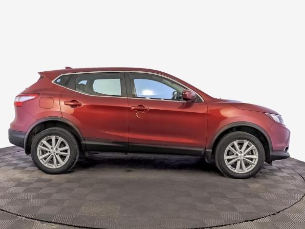 Nissan Qashqai II с пробегом 2017 года, цена 1 425 000 рублей, 80876 км, внедорожник, Автокод Объявления