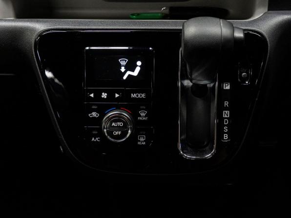 Toyota Passo III Рестайлинг с пробегом 2020 года, цена 1 269 000 рублей, 39650 км, хэтчбек, Автокод Объявления