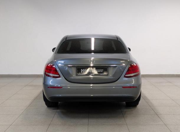 Mercedes-Benz E-Класс V (W213 S213 C238) с пробегом 2018 года, цена 2 850 000 рублей, 103700 км, седан, Автокод Объявления